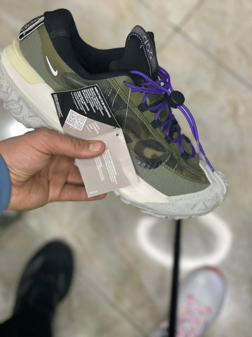 Shoes